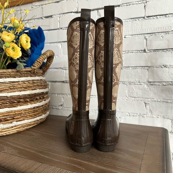 Coach Snake Print Rain Boots size 8 - Picture 4 of 9